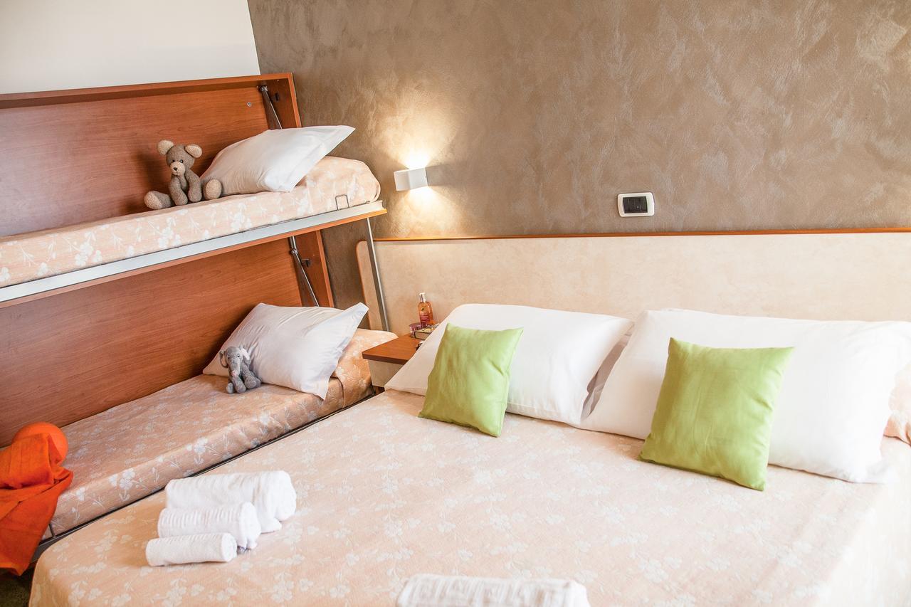 Hotel Sandra Gatteo a Mare Buitenkant foto